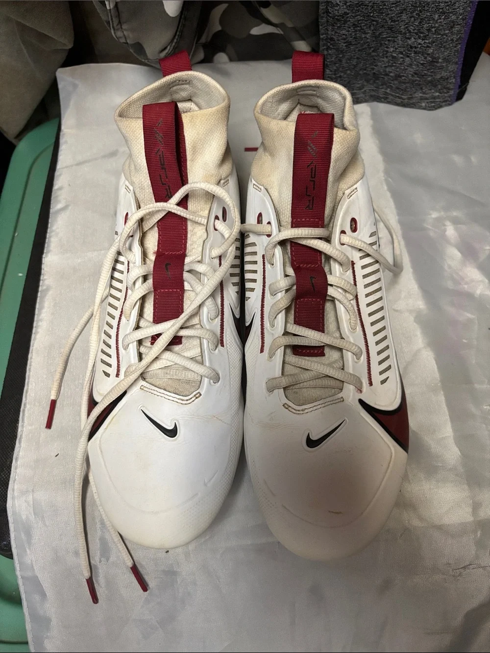 Nike Viper Football Cleats. Sz. 9.5